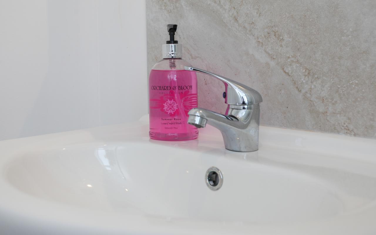 Kingston Serviced Accommodation - Donegall Avenue 벨파스트 외부 사진